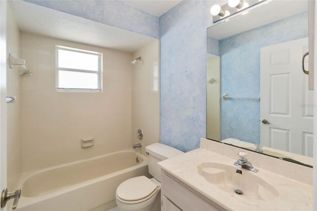 2911 ELBERT WAY, Kissimmee, FL 34758