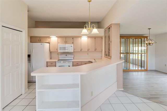 2911 ELBERT WAY, Kissimmee, FL 34758