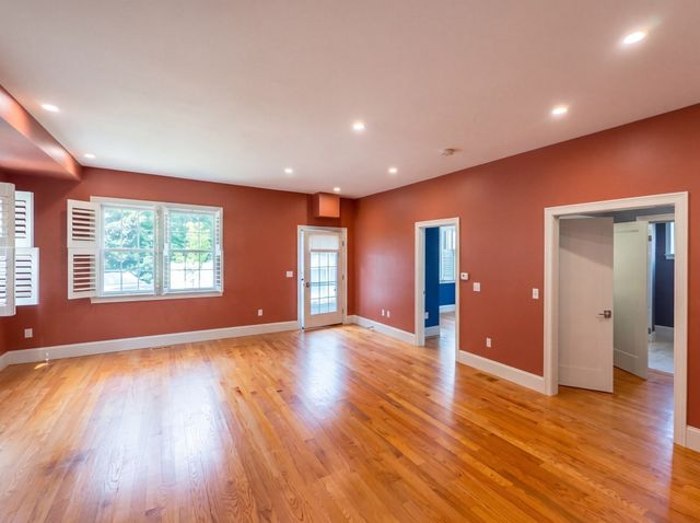 100 Dillingham Ave A101, Falmouth, MA 02540