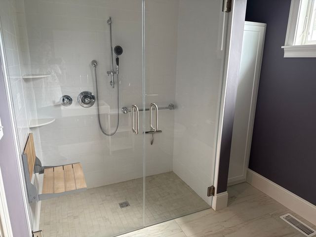 100 Dillingham Ave A101, Falmouth, MA 02540