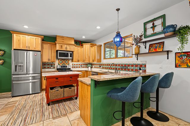 21 Calle Lemita, Santa Fe, NM 87506