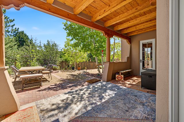 21 Calle Lemita, Santa Fe, NM 87506