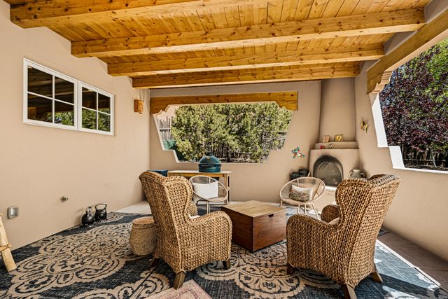 21 Calle Lemita, Santa Fe, NM 87506