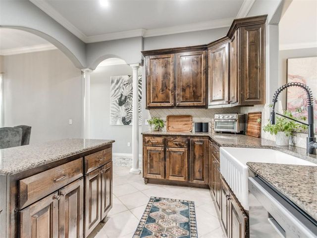 1105 Julies Trail, Moore, OK 73160