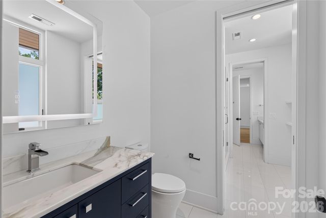 5620 Merry Mount Drive, Charlotte, NC 28226