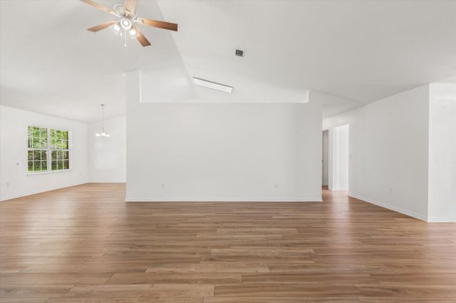 46 Karat Path, Palm Coast, FL 32164