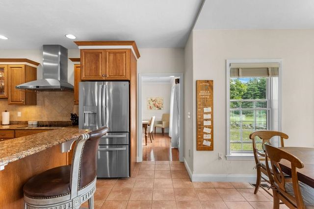 1237 Center Road, Lyndeborough, NH 03082