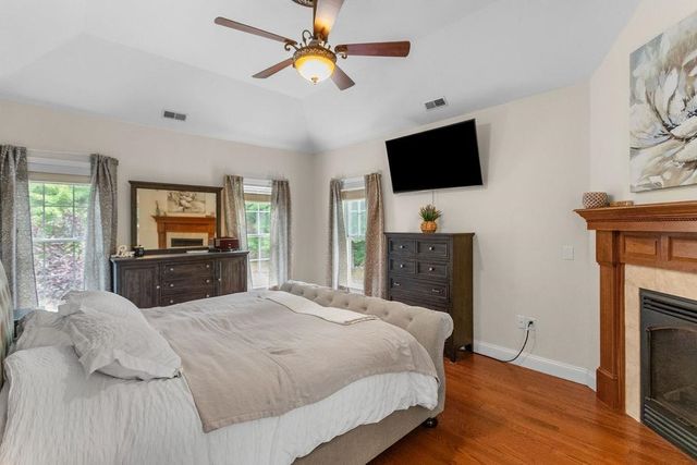 1237 Center Road, Lyndeborough, NH 03082
