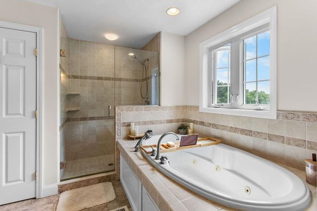 1237 Center Road, Lyndeborough, NH 03082