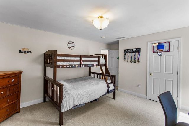 1237 Center Road, Lyndeborough, NH 03082