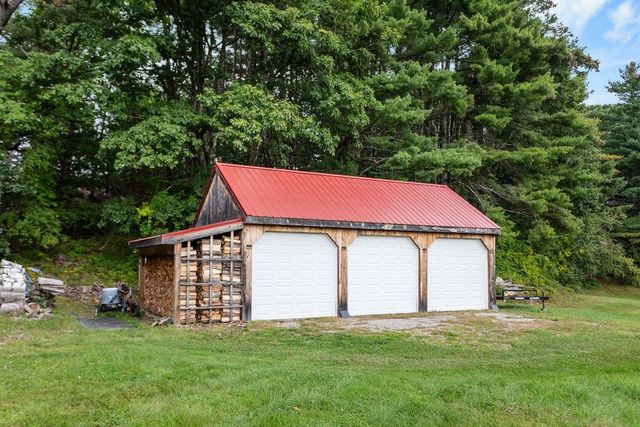 1237 Center Road, Lyndeborough, NH 03082
