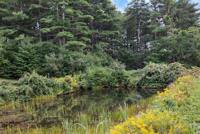 1237 Center Road, Lyndeborough, NH 03082