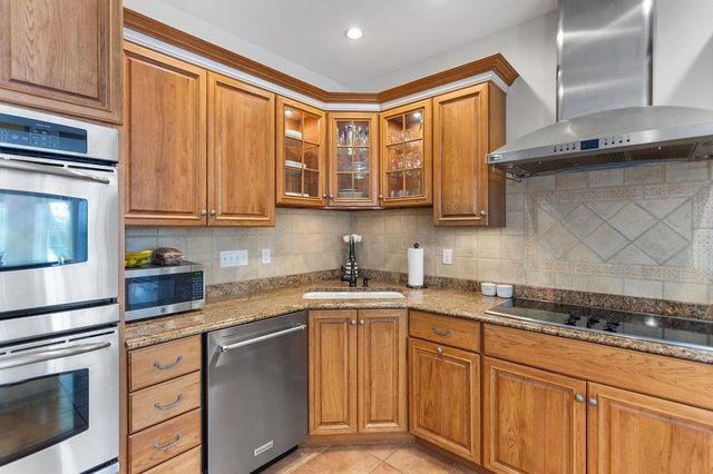 1237 Center Road, Lyndeborough, NH 03082