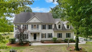 1237 Center Road, Lyndeborough, NH 03082