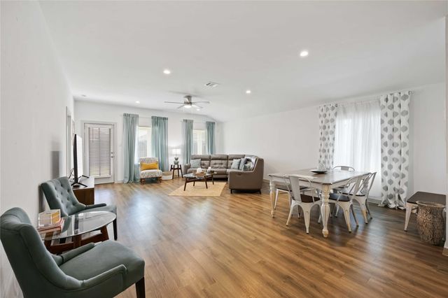 1022 Curly Angora Court, Rosharon, TX 77583