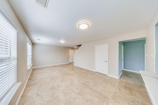 12511 Garden Gale Lane, Houston, TX 77044