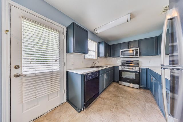 12511 Garden Gale Lane, Houston, TX 77044