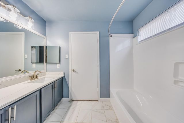 12511 Garden Gale Lane, Houston, TX 77044
