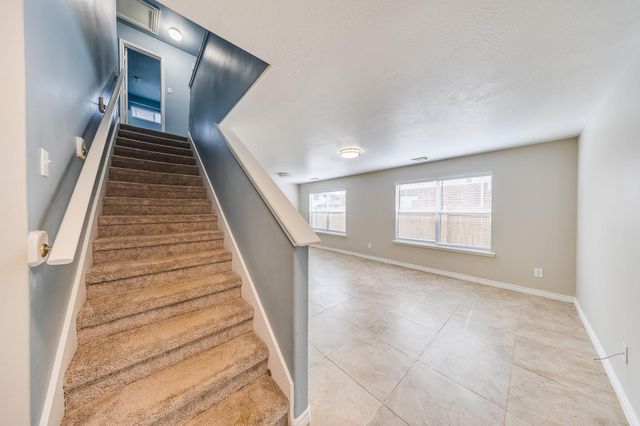 12511 Garden Gale Lane, Houston, TX 77044