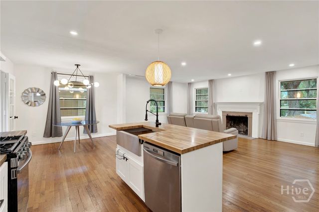 213 Kensington Drive, Savannah, GA 31405