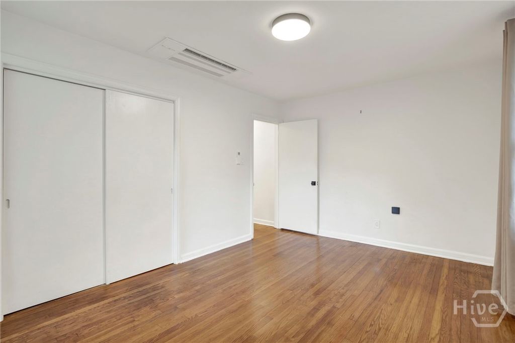 Image 27 of property listing at 213 Kensington Drive, Savannah, GA 31405