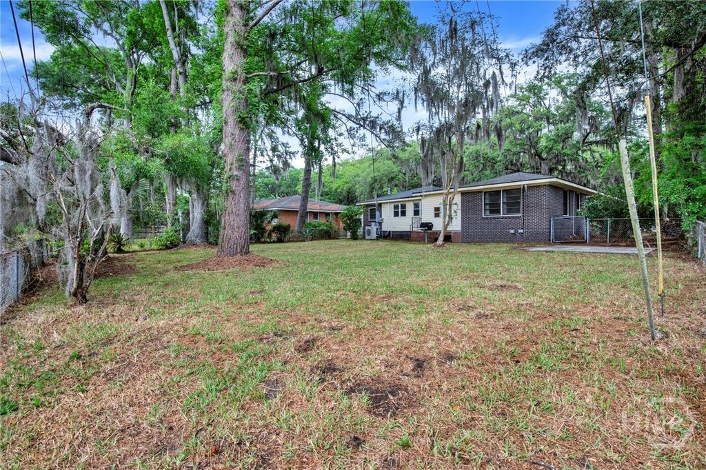 Image 31 of property listing at 213 Kensington Drive, Savannah, GA 31405