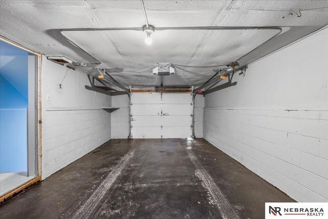 3701 N 43rd Street, Omaha, NE 68111