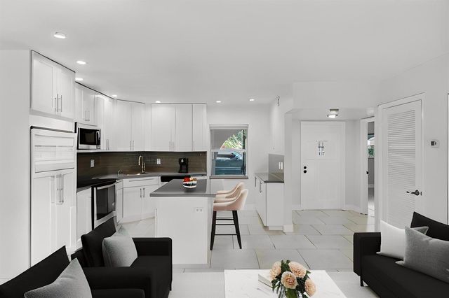 3851 NW 84th Avenue 1a, Sunrise, FL 33351