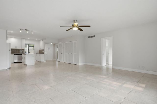 3851 NW 84th Avenue 1a, Sunrise, FL 33351