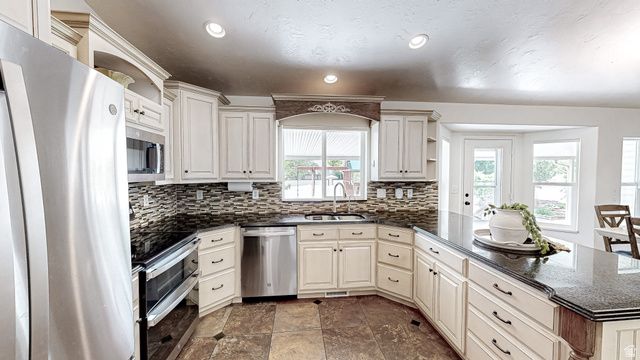 2455 W 1540 N, Lehi, UT 84043