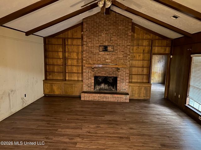 2261 Sloane Street, Jackson, MS 39204