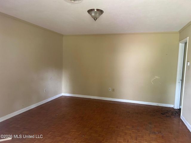 2261 Sloane Street, Jackson, MS 39204