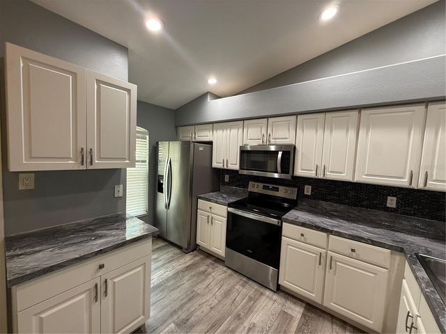 8927 COURTYARD LANE, Groveland, FL 34736