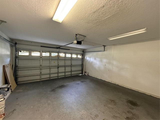 8927 COURTYARD LANE, Groveland, FL 34736