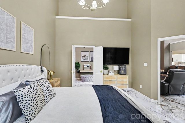 3907 Yorkford Drive, Charlotte, NC 28269