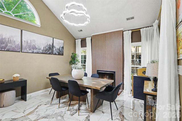 3907 Yorkford Drive, Charlotte, NC 28269