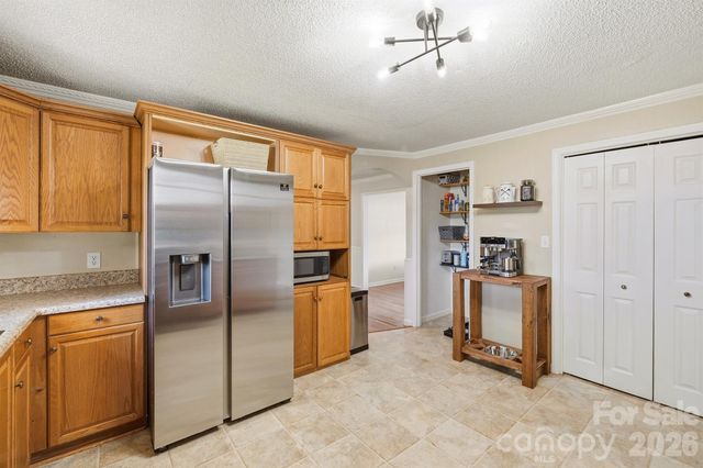 1782 Cat Square Road, Vale, NC 28168