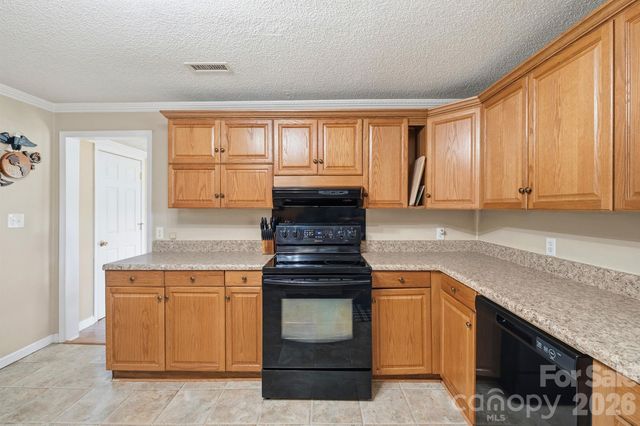 1782 Cat Square Road, Vale, NC 28168