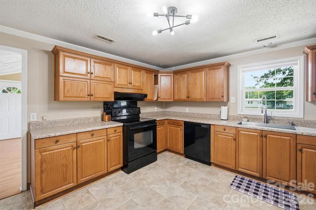 1782 Cat Square Road, Vale, NC 28168