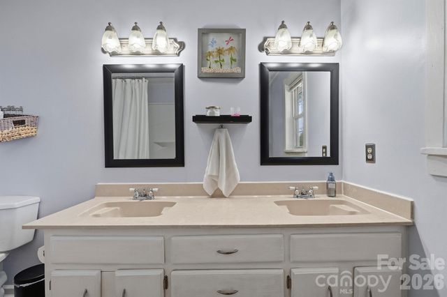 1782 Cat Square Road, Vale, NC 28168