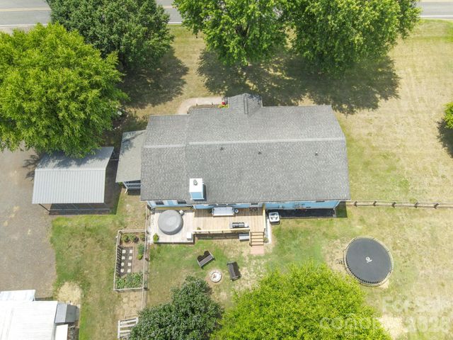 1782 Cat Square Road, Vale, NC 28168