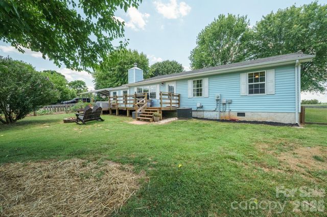 1782 Cat Square Road, Vale, NC 28168