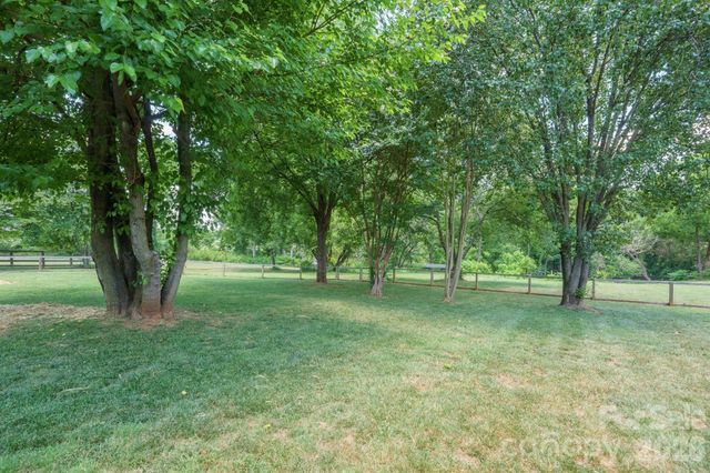 1782 Cat Square Road, Vale, NC 28168