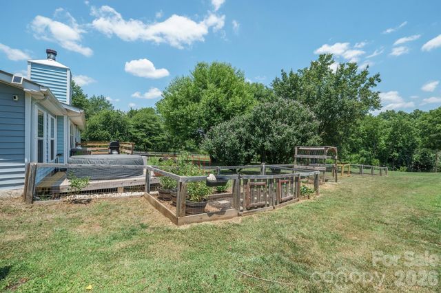 1782 Cat Square Road, Vale, NC 28168