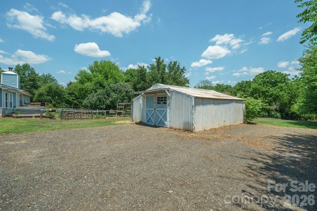 1782 Cat Square Road, Vale, NC 28168