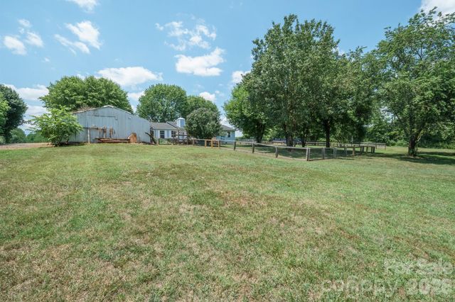 1782 Cat Square Road, Vale, NC 28168