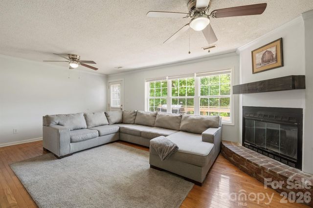 1782 Cat Square Road, Vale, NC 28168