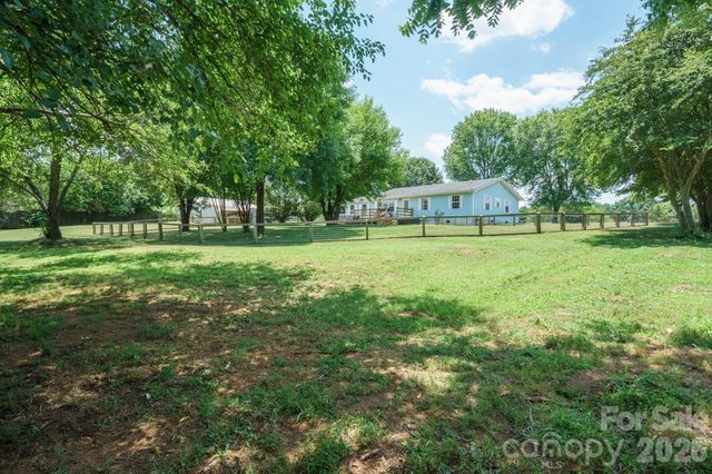 1782 Cat Square Road, Vale, NC 28168