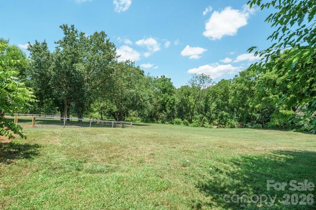 1782 Cat Square Road, Vale, NC 28168