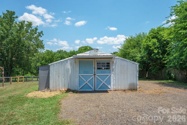 1782 Cat Square Road, Vale, NC 28168